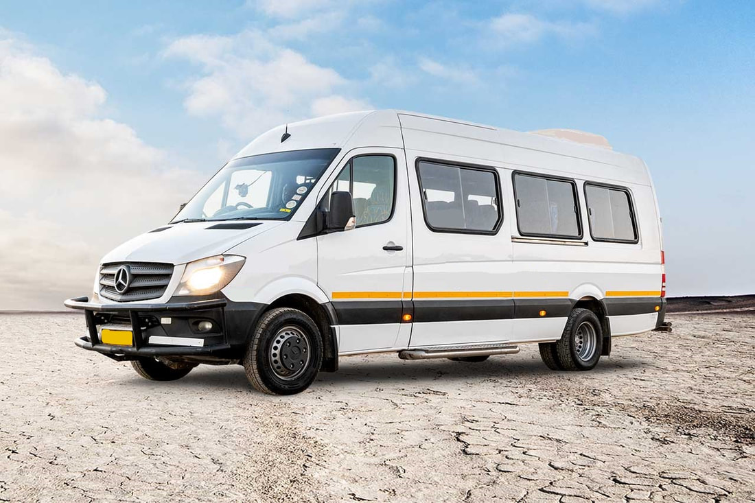 6 Benefits of a Coach hire in Leeds for a Large Group tour - HIRE MINIBUS  LEEDS